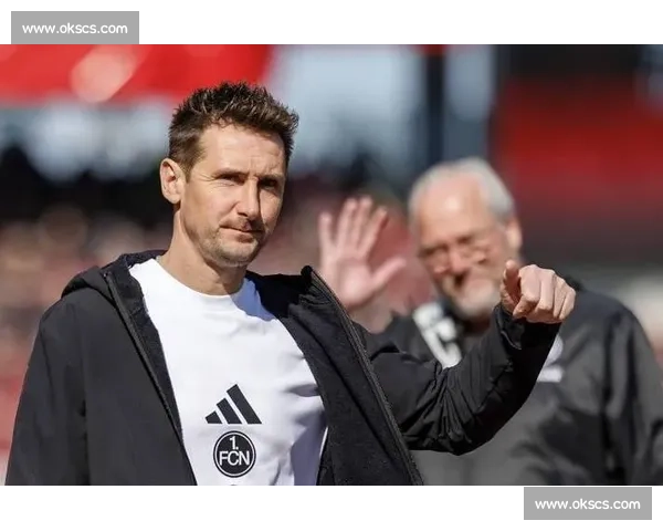 克洛泽深陷德乙危机:纽伦堡四轮仅 1 分 1 球迎生死战 克洛泽深陷德乙危机:纽伦堡四轮仅 1 分 1 球迎生死战