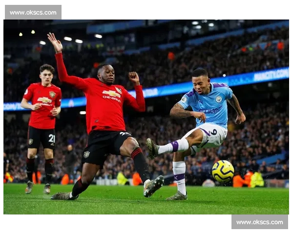 埃弗顿截胡费内巴切 沃克留英超冲击百场里程碑 埃弗顿截胡费内巴切 沃克留英超冲击百场里程碑