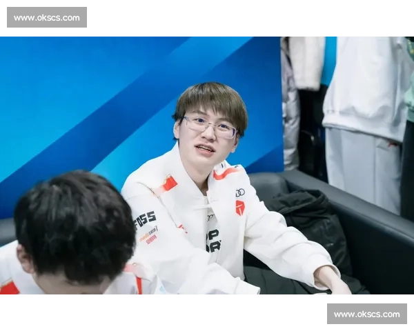 LPL春季赛战火重燃,你最期待哪支队伍的精彩表现! LPL春季赛战火重燃,你最期待哪支队伍的精彩表现!